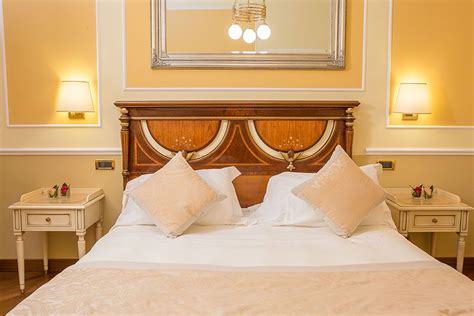 Hotel Bristol Palace - Classic Room Established to welcome those who ...