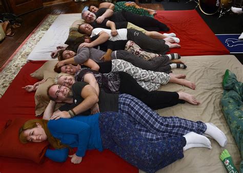 Nonsexual Cuddle Parties Catching on in Utah | Local | magicvalley.com