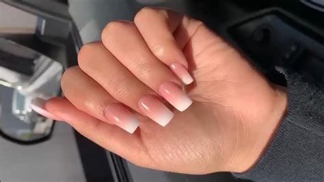 Acrylic Nails White Ombre - A white polish will help colors seem. - Gezegen lersavasi