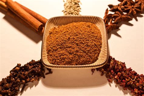 12 Common Chinese Spices and When to Use Them | Chinese spices, Five spice powder, Spices and herbs