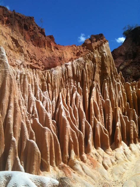 Tsingy rouge UNESCO WORLD HERİTAGE LİST IN MADAGASCAR World Heritage List, Unesco World Heritage ...