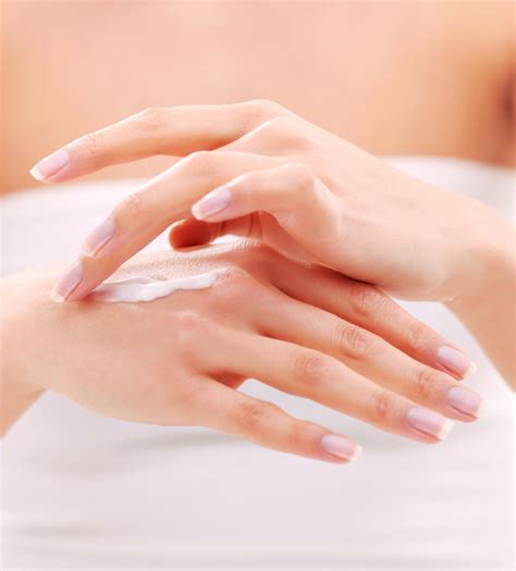 The Best 12 Step Hand Care Routine For Beautiful Hands