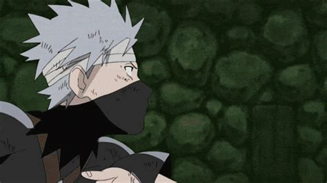 Gifs graciosos anime y mas: KAKASHI