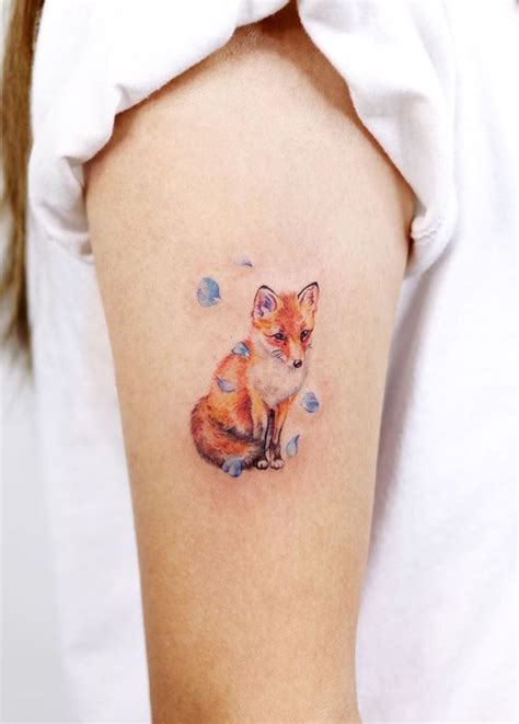 Cute Fox Tattoo | Small fox tattoo, Fox tattoo design, Fox tattoo