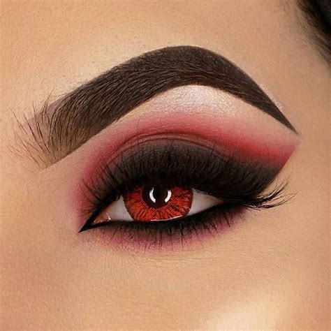 Enchanted Eyeshadow Palette | Red eye makeup, Halloween eye makeup, Eye makeup art