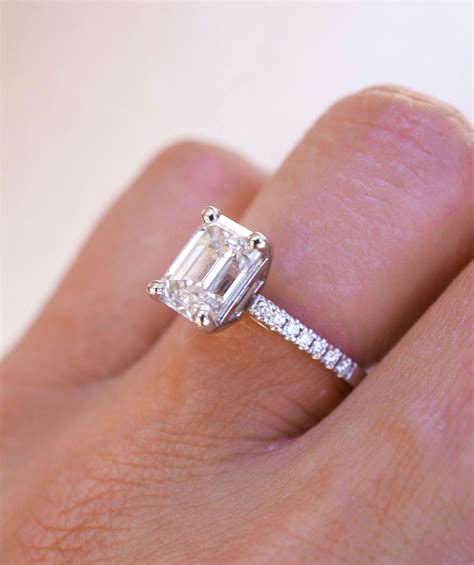 9 Carat Emerald Cut Diamond Ring - Diamond
