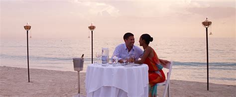 Private Dining on the Beach | Couples Swept Away Resort in Jamaica