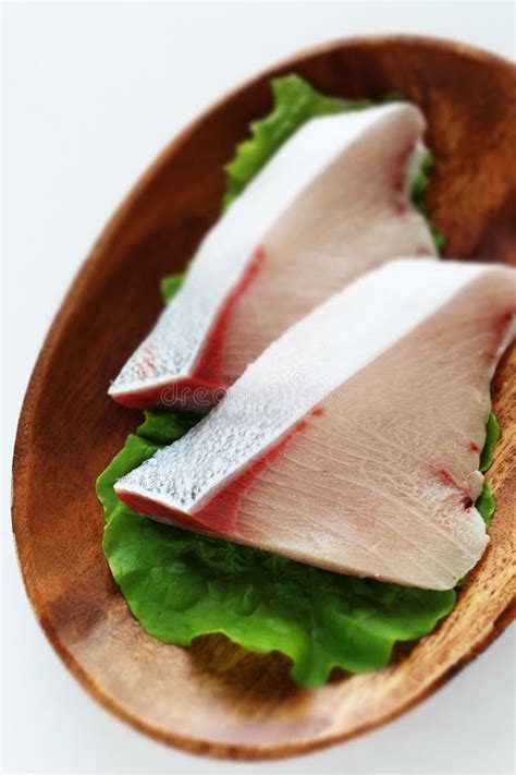 Japanese Food Ingredient, Sliced Yellow Tail Buri Fish Fillet Stock Image - Image of buri, food ...