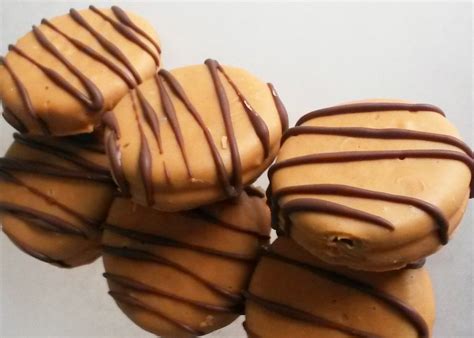 12 Peanut Butter Covered Oreo Cookies Perfect for Peanut & Chocolate ...