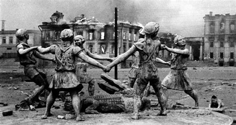 Battle Of Stalingrad: 36 Photos From WW2’s Deadliest Clash