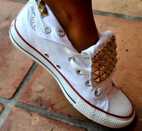 15 DIY Converse Sneakers To Rock This Spring - fashionsy.com