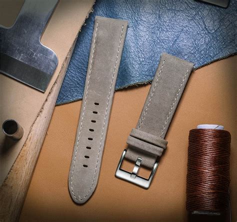 FOSSIL GEN 5 | Genuine Leather Watch Bands | Grey