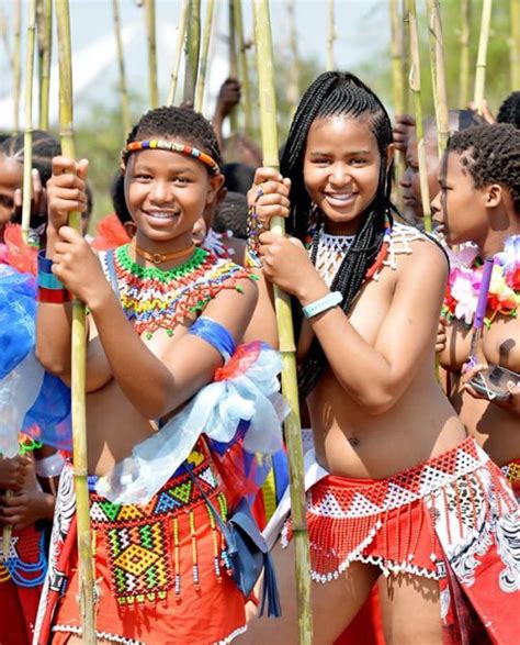 Clipkulture | Swati Maidens With Reeds At The Reed Dance Festival 2018