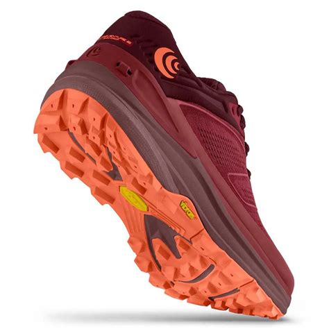 Topo athletic Ultraventure 2 Trail Running Shoes Red, Runnerinn