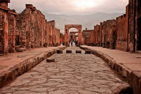 The Lost City - Ancient Pompeii (2022) - Travel S Helper