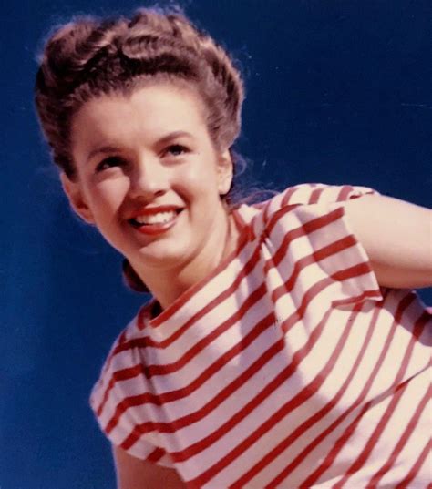 Norma Jeane. Photo by Andre De Dienes, 1945. | Young marilyn monroe, Marilyn monroe photos ...