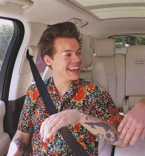 Harry Styles Carpool Karaoke | Harry styles, One direction harry styles ...