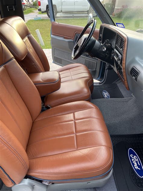 Interior of my 1989 Ford bronco II ( picture of bronco in my profile ) :) : r/Ford
