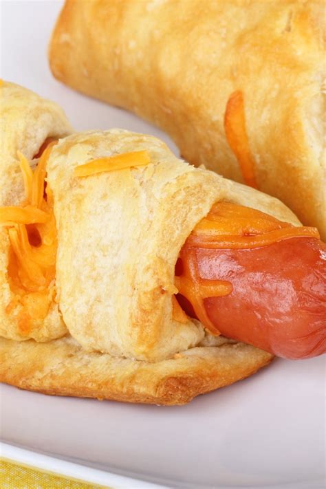 Cheesy Crescent Roll Hot Dogs KitchMe - Kelly Ideas