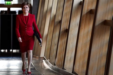 Nicola Sturgeon’s two-pronged approach to gaining Scottish independence – POLITICO