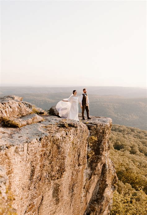 A Dreamy Intimate Wedding at White Rock Mountain