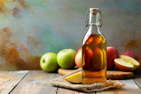 3 Remarkable Ways to Use Apple Cider Vinegar For Acid Reflux