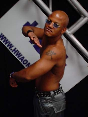 Ernest "The Cat" Miller In The WWE (02-04) | Sports, Hip Hop & Piff ...