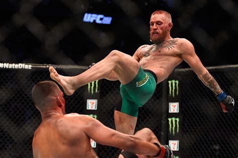 UFC : CONOR MCGREGOR AVENGES FIRST LOSS , DEFEATS NATE DIAZ IN ' BAD ...