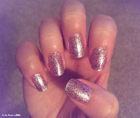 Manicure Monday - Glitter Nails!!! | See the World in PINK