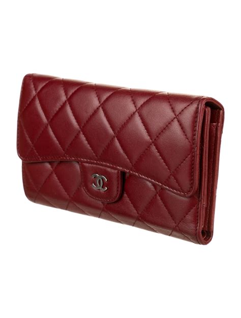 Chanel Classic Flap Wallet - Accessories - CHA500945 | The RealReal