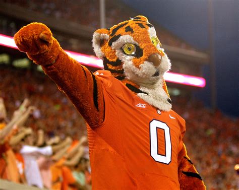 Clemson Football: How many pushups did the Tiger do vs. The Citadel?