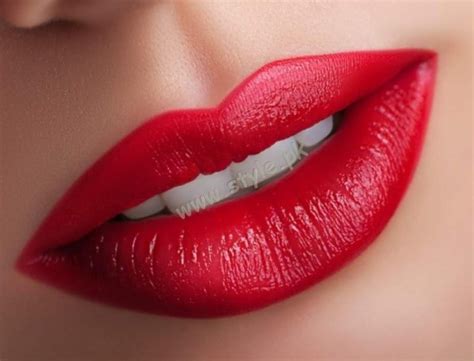 How To Choose The Best Lipstick for Your Skin Tone!