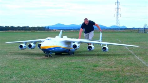 Giant RC Antonov AN-225 Scale Model Airplane