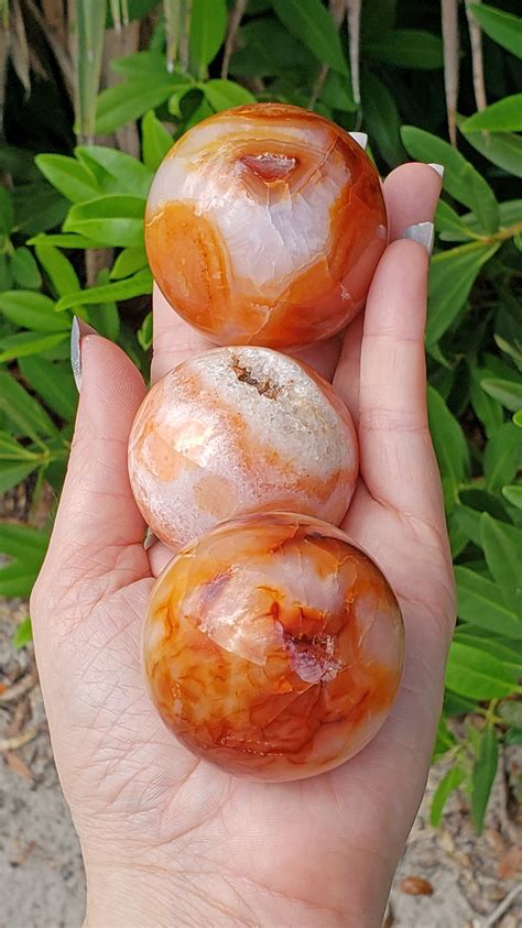 Carnelian | Crystal Gemstone Shop