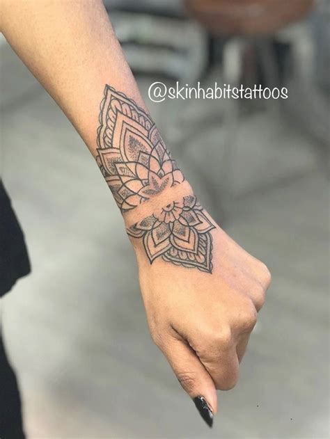 Diseños De Tatuajes Para Hombres En El Antebrazo Pequeños Diseños De ...