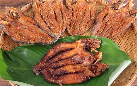 How to dry snakehead fish simple and delicious Western taste