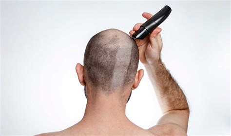 7 Best Balding Clippers for the Utmost Close Shave [2022]