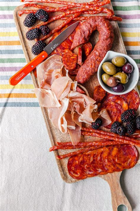 What is Salumi? | Types of Salumi — The Mom 100