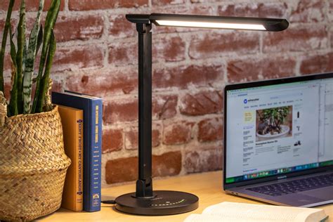 The best LED desk lamp | Engadget