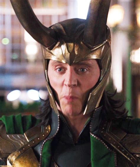 tom hiddleston loki laufeyson gif | WiffleGif