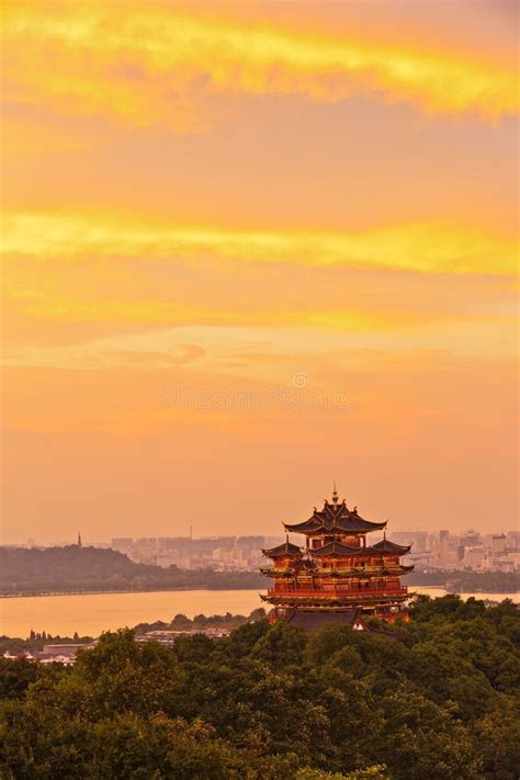 Hangzhou Mountain Scenery of the Evening Stock Photo - Image of dusk, outdoor: 46860328