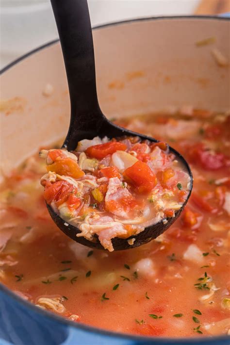 Easy Manhattan Clam Chowder Recipe - Simply Stacie