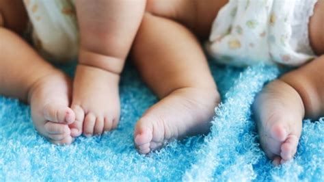 Rare new kind of twins: boy and girl are semi-identical | CBC News