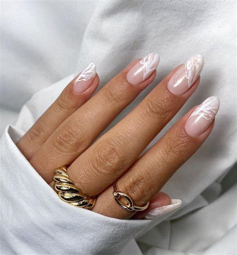 Nail Designs 2024 French Tip - Elena Maurizia