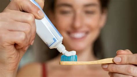 Cómo elegir la pasta de dientes correcta para dientes sensibles