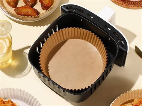 How do you put paper liners in the air fryer? (The correct way) – Yum Fryer