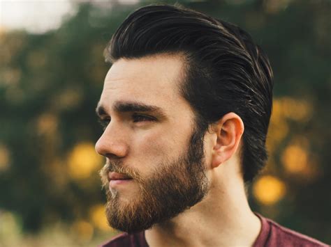 The Ultimate Guide to Caring For Your Beard | Man of Many