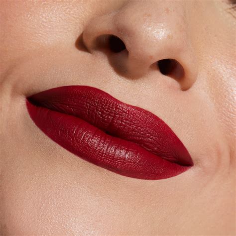 Blood red lipstick 1922 – Artofit