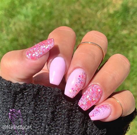 Pink Sparkly Nails, White And Silver Nails, Silver Glitter Nails, White Glitter Nails, Sparkle ...