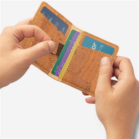 Cork Wallet RFID Blocking for Men Slim Vegan Brown Color | Corkor.com